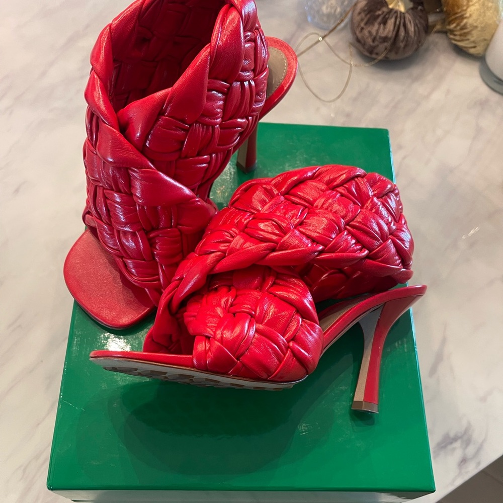 Authentic" red Bottega heels  ,with dust bag and box